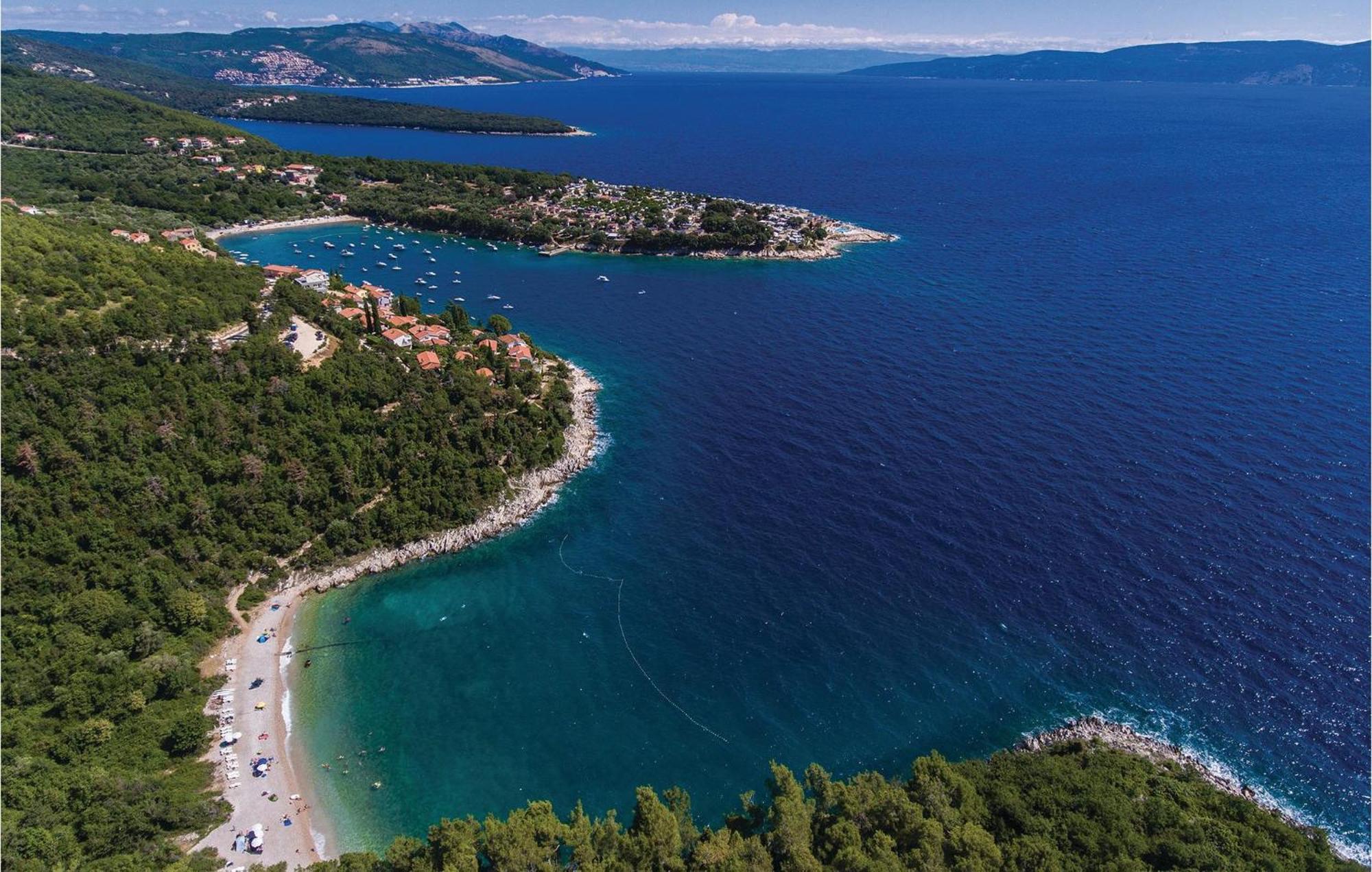 2 Bedroom Gorgeous Apartment In Rabac Exterior photo